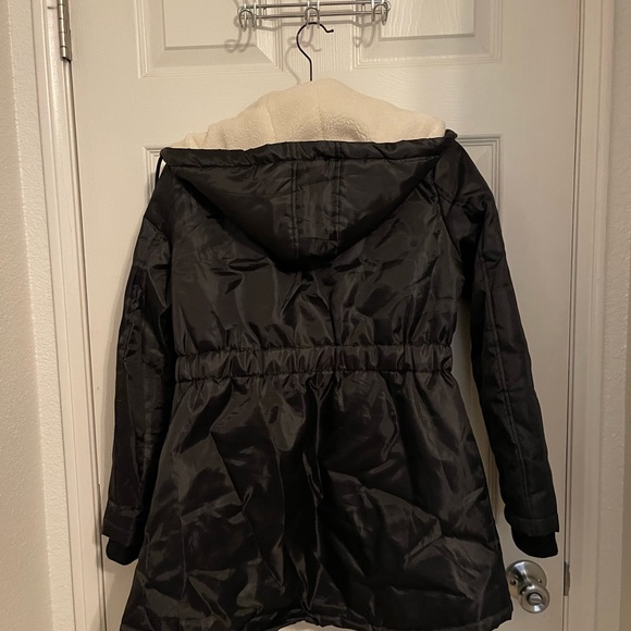 Winter Jacket. - Picture 2 of 2